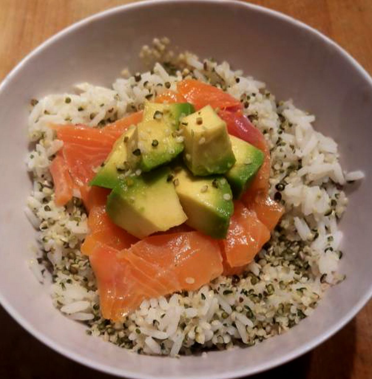 Salad bowl riz avocat et chanvre